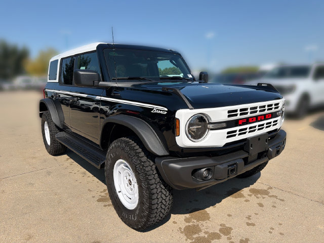 New 2026 Ford Bronco Heritage Edition AWD/4WD image 2