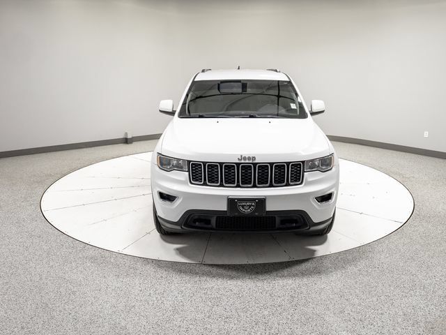 Used 2020 Jeep Grand Cherokee Laredo AWD/4WD image 26