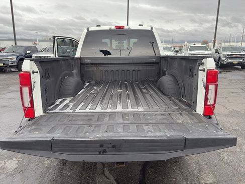 Used 2022 Ford F350 Platinum image 25