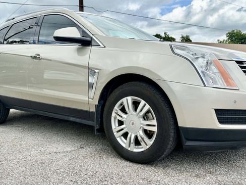 Used 2015 Cadillac SRX Luxury w/ Driver Awareness Package FWD image 3