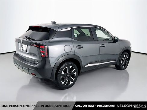 Certified 2025 Nissan Kicks SV image 5