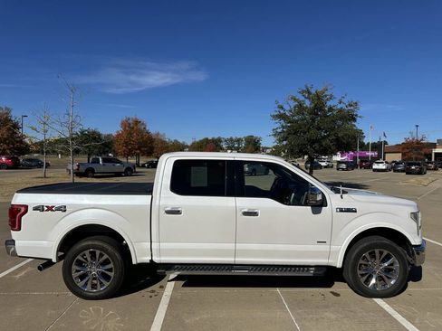 Used 2015 Ford F150 Lariat w/ Equipment Group 502A Luxury image 3