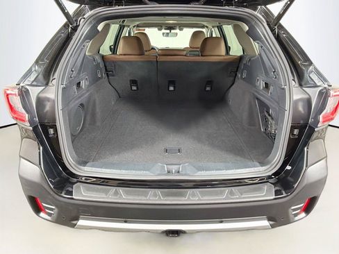 Used 2022 Subaru Outback Touring XT AWD/4WD image 14