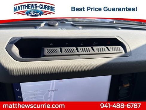 Used 2023 Ford Bronco Badlands AWD/4WD image 17