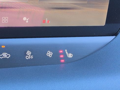 New 2026 Nissan Leaf SV+ image 21