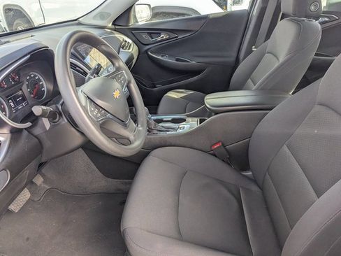 Used 2024 Chevrolet Malibu LT image 25
