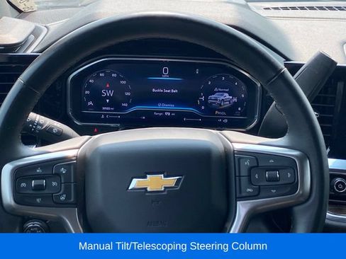 Used 2025 Chevrolet Silverado 1500 LT AWD/4WD image 8