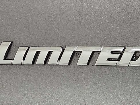 Certified 2022 Toyota 4Runner Limited AWD/4WD image 29