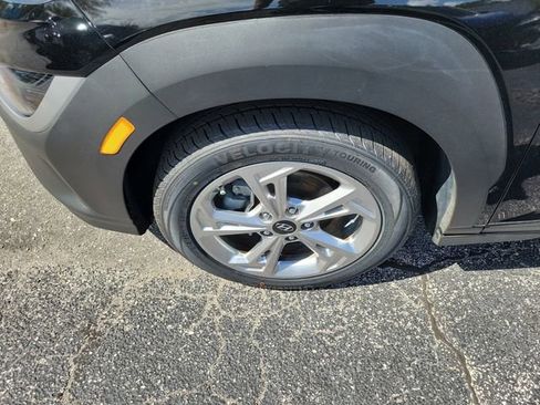 Used 2023 Hyundai Kona SEL image 5