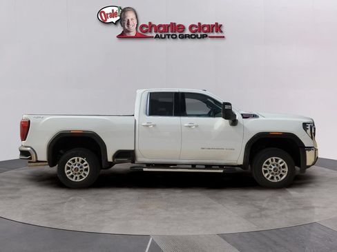 Used 2025 GMC Sierra 2500 SLE AWD/4WD image 6