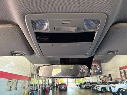 Used 2021 Toyota Tacoma SR w/ SR Convenience Package RWD image 16