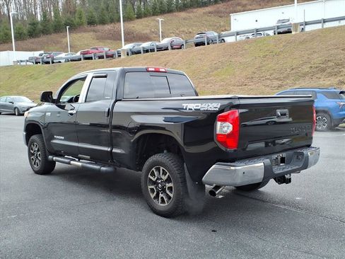 Used 2015 Toyota Tundra Limited w/ Limited Premium Package image 6
