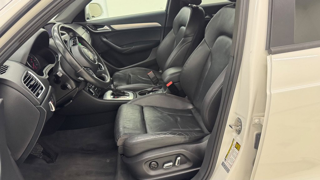 Used 2018 Audi Q3 2.0T Premium w/ Convenience Package FWD image 15