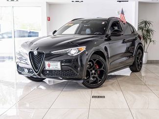 Used 2022 Alfa Romeo Stelvio Veloce image 1