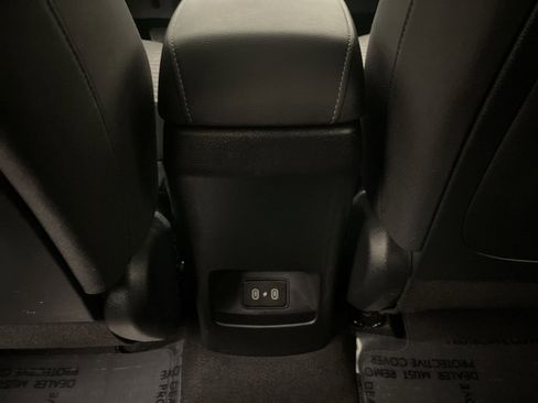 Used 2023 Kia Soul EX image 16