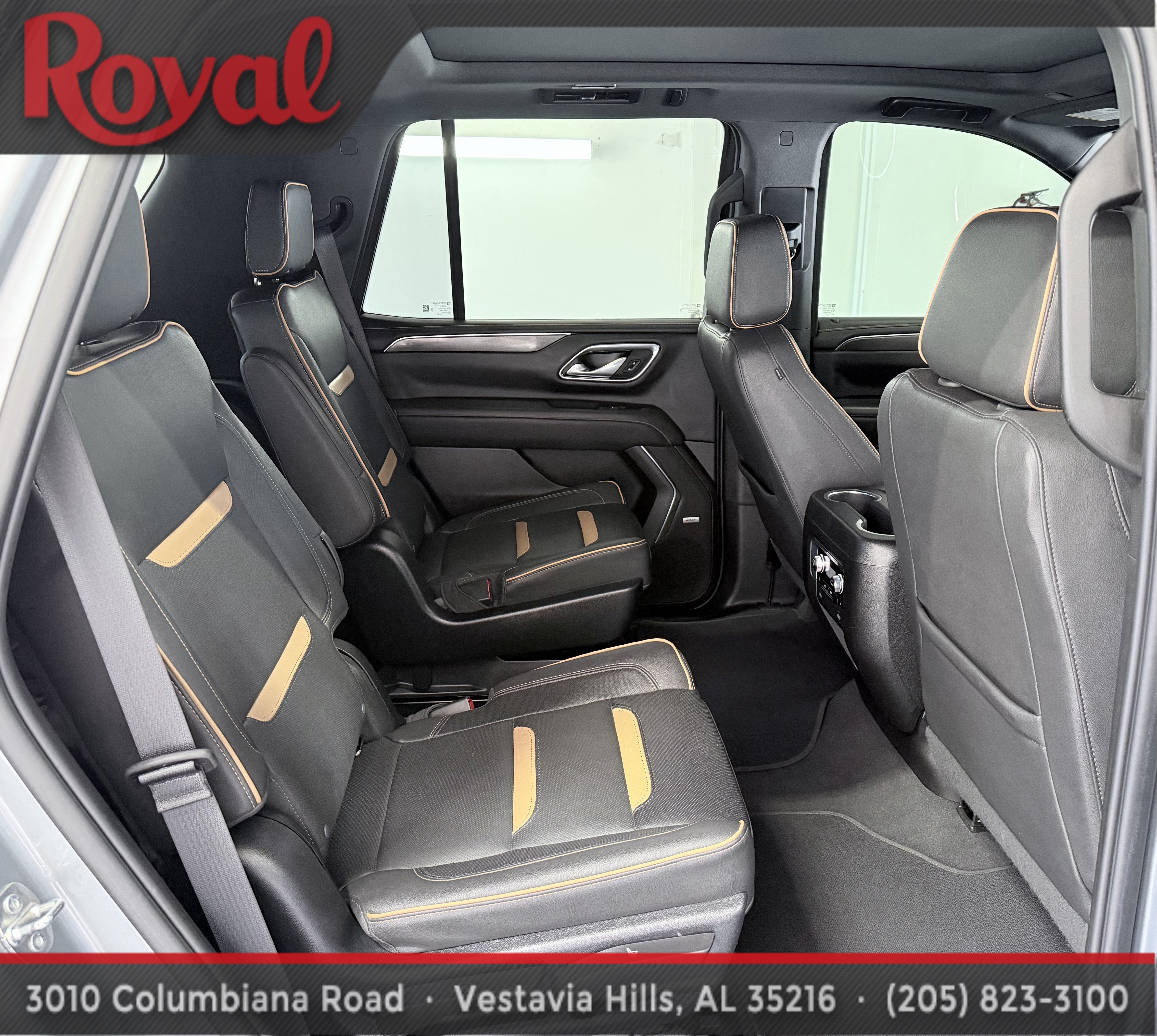 Used 2023 GMC Yukon AT4 w/ AT4 Premium Plus Package AWD/4WD image 15