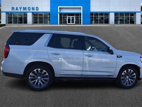 Certified 2021 GMC Yukon Denali w/ Denali Premium Package image 2