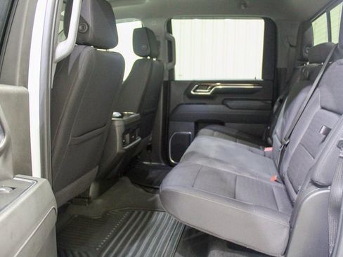 Used 2024 Chevrolet Silverado 2500 LT w/ Z71 Sport Edition image 16