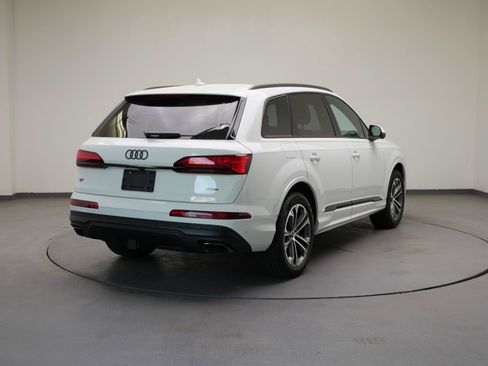Certified 2025 Audi Q7 2.0T Premium Plus AWD/4WD image 6