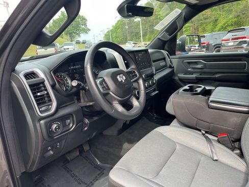Used 2022 RAM 1500 Big Horn AWD/4WD image 6