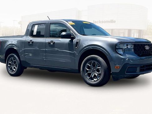 Used 2026 Ford Maverick XLT FWD image 3