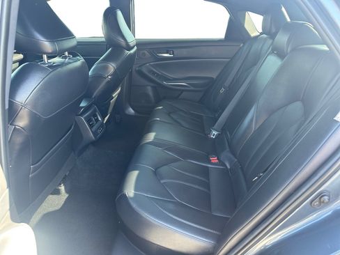 Used 2020 Toyota Avalon XLE w/ All Weather Liner Package FWD image 13
