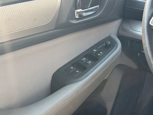 Used 2019 Subaru Outback 2.5i Premium AWD/4WD image 8