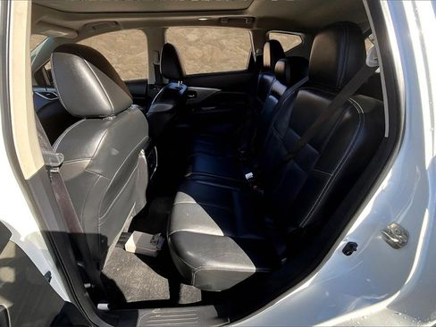 Used 2018 Nissan Murano SL w/ Moonroof Package image 25