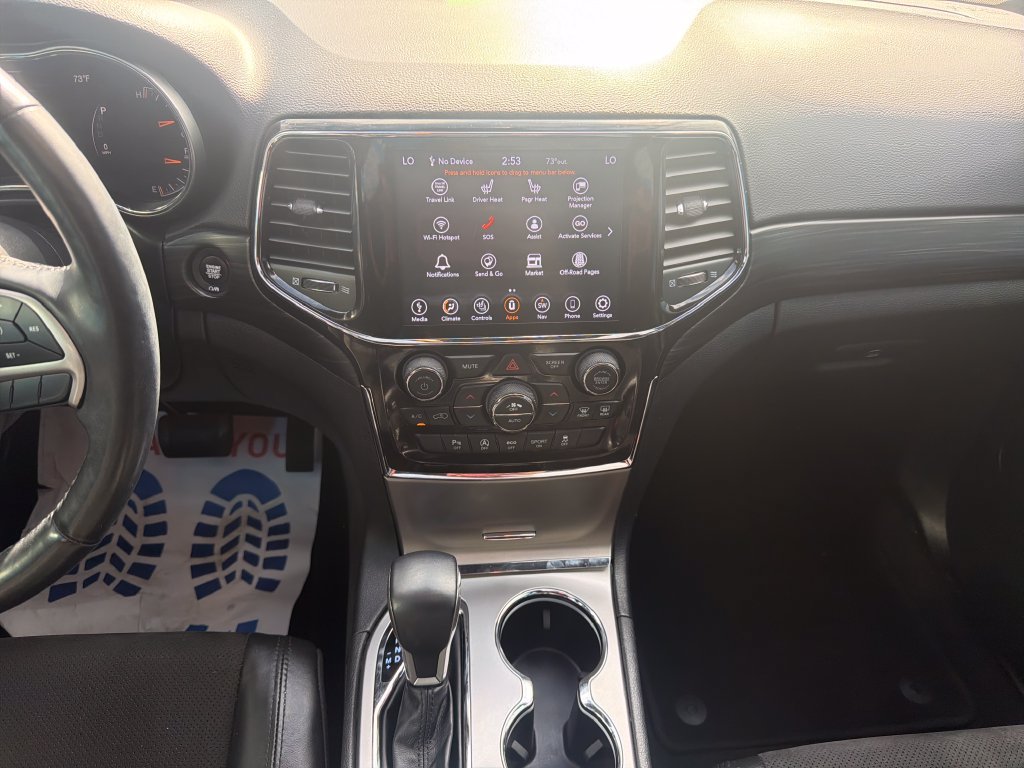 Used 2022 Jeep Grand Cherokee Laredo X AWD/4WD image 17