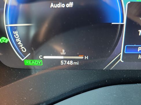 Used 2026 Toyota Sienna XSE FWD image 25