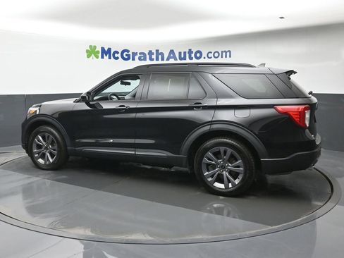 Used 2022 Ford Explorer XLT w/ Equipment Group 202A image 23