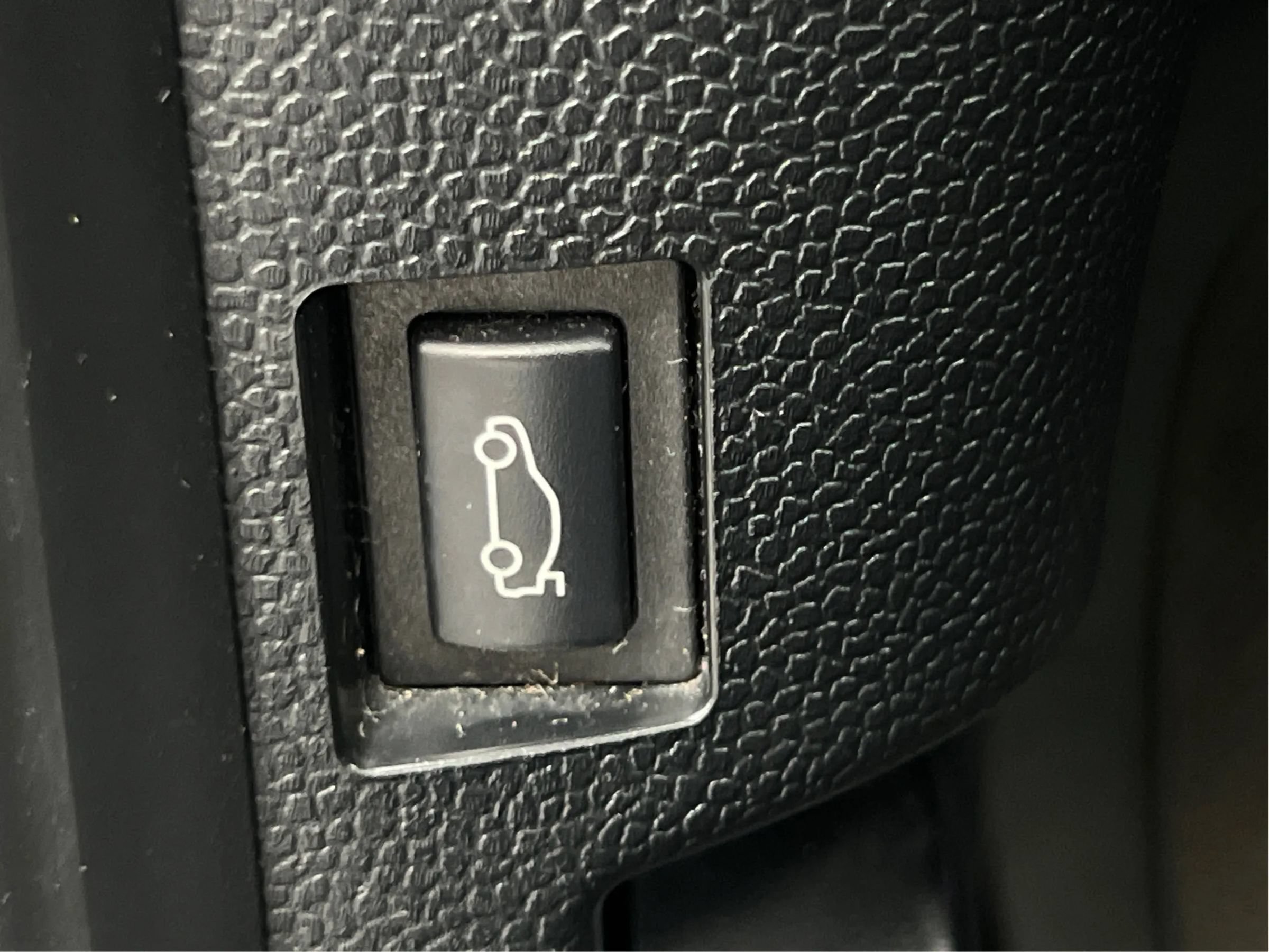 Used 2015 MINI Cooper 4-Door Hardtop FWD image 48
