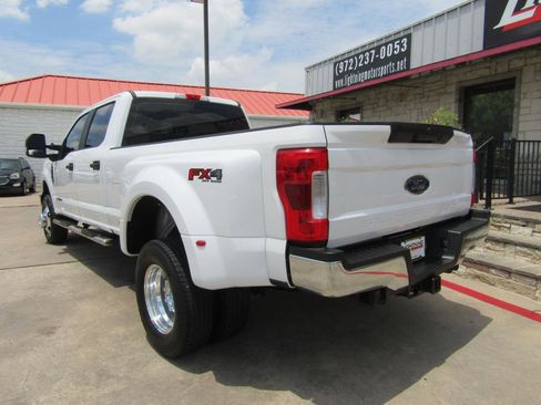 Used 2019 Ford F350 XL w/ STX Appearance Package AWD/4WD image 3