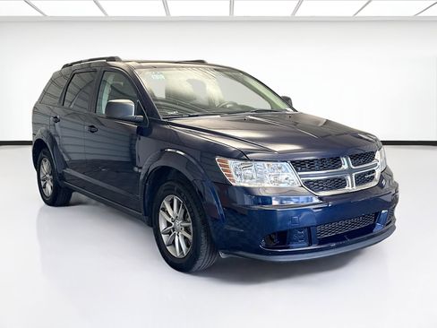 Used 2018 Dodge Journey SE w/ Connectivity Group image 3