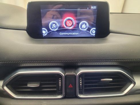 Used 2019 MAZDA CX-5 Touring image 25