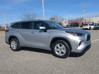 Certified 2023 Toyota Highlander LE