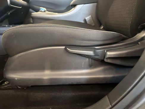 Used 2017 Nissan Leaf S w/ Charge Package image 19