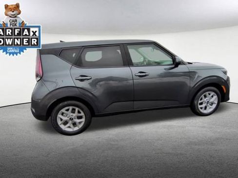 Used 2023 Kia Soul LX w/ Option Group 015 image 10