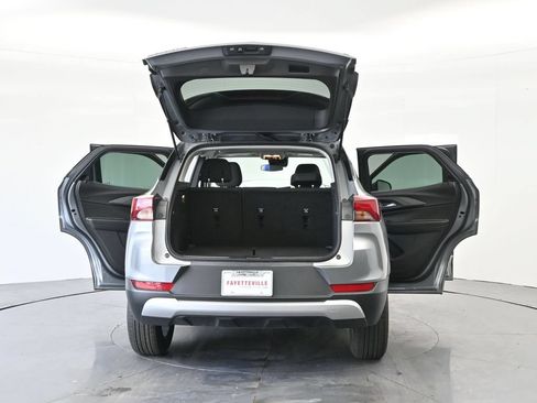 Used 2025 Chevrolet TrailBlazer LT FWD image 43