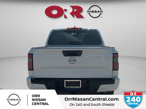 Certified 2025 Nissan Frontier SV w/ SV Convenience Package image 6