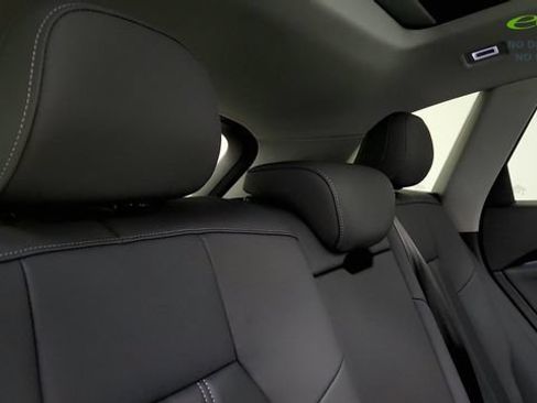 Used 2025 Audi Q5 Premium Plus w/ Premium Plus AWD/4WD image 40