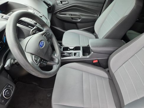 Certified 2018 Ford Escape S FWD image 9