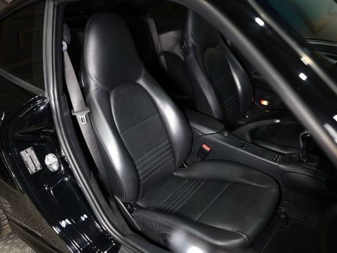 Used 2003 Porsche 911 Carrera 4S image 5