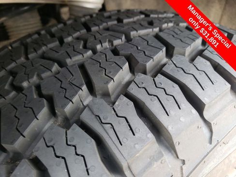 Used 2022 Ford Bronco Outer Banks AWD/4WD image 26
