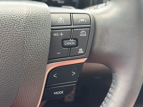 Used 2025 Toyota Camry XSE FWD image 25