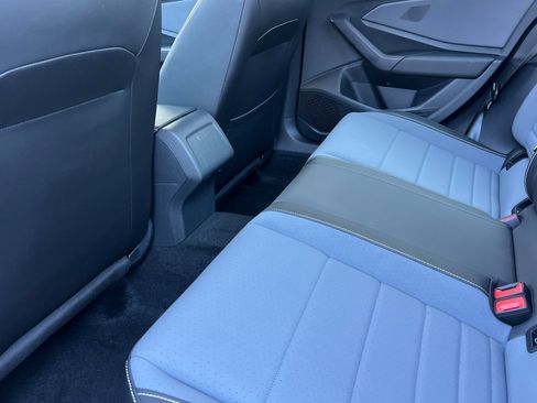 Certified 2025 Volkswagen Jetta SE image 12