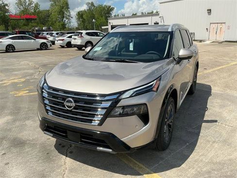 New 2026 Nissan Rogue Platinum AWD/4WD image 5