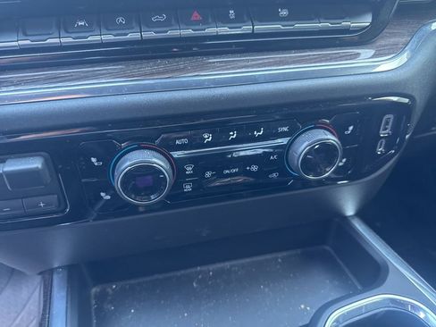 Used 2023 Chevrolet Silverado 1500 RST w/ Convenience Package II image 16