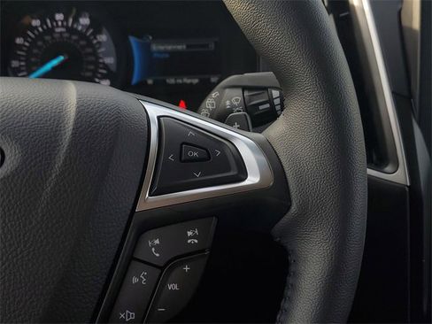 Certified 2024 Ford Edge SEL w/ Convenience Package image 19