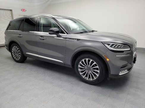 Used 2021 Lincoln Aviator Reserve w/ Elements Package Plus image 11
